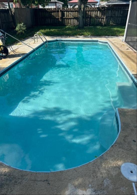 Whole House+Renovated+Pool+Lanai+Bbq+Close To All West Palm Beach Exterior photo