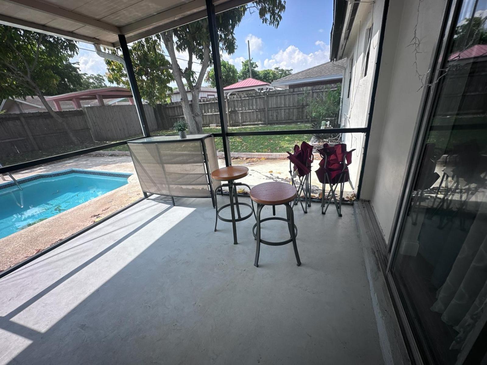 Whole House+Renovated+Pool+Lanai+Bbq+Close To All West Palm Beach Exterior photo